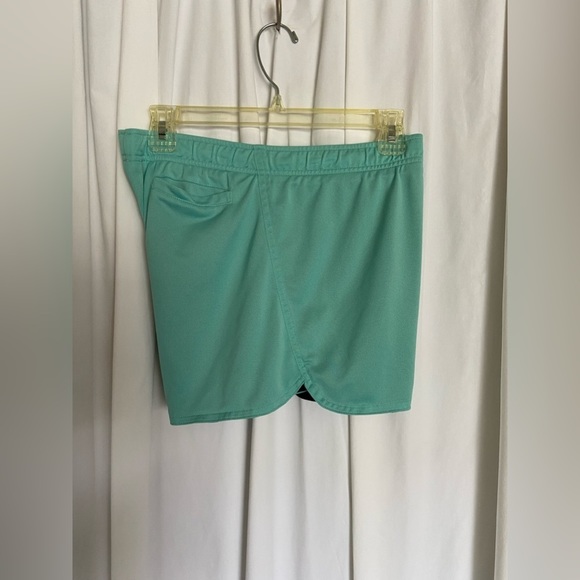 REEBOK Sz-M 80’s Sports Shorts in GUC- Everything Still Good, Even Tie & Elastic - Picture 6 of 11